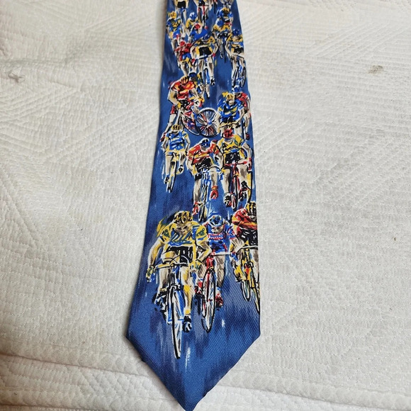 Lands' End Silk Cyclist Blue Tie. - Picture 3 of 6
